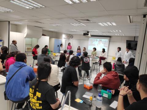 Participação da Amgen Brasil em nossa reunião com estudantes